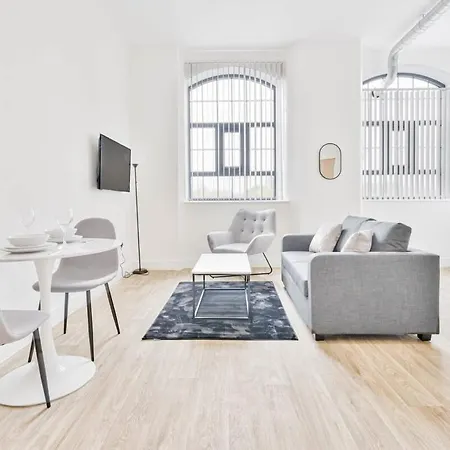 Modern 1 Bedroom Apartment In Central Nottingham Exterior photo