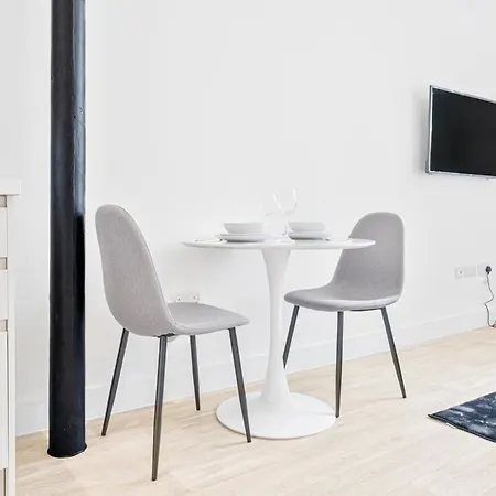 Modern 1 Bedroom Apartment In Central Nottingham Exterior photo