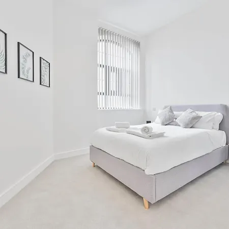 Modern 1 Bedroom Apartment In Central Nottingham Exterior photo